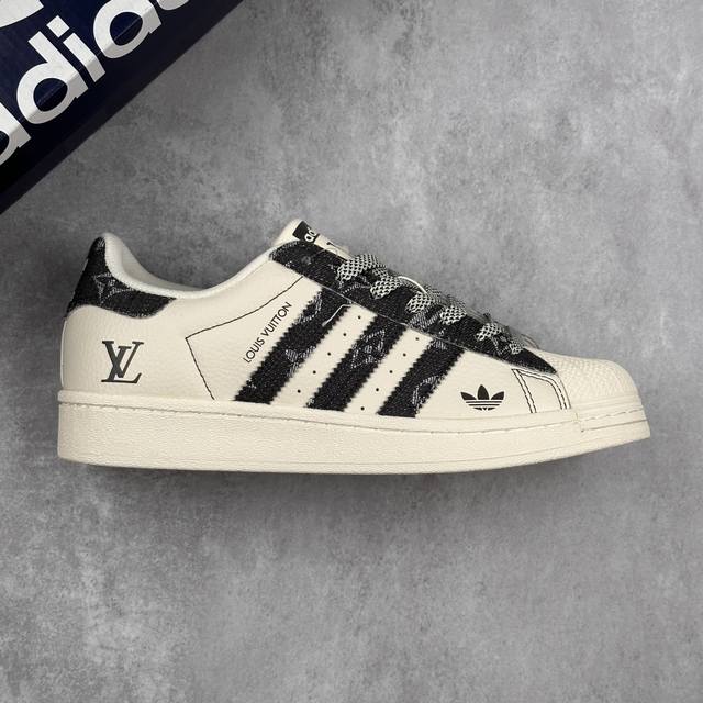 Local core private Adidas Originals Gazelle Indoor X Louis Vuitton white and bla