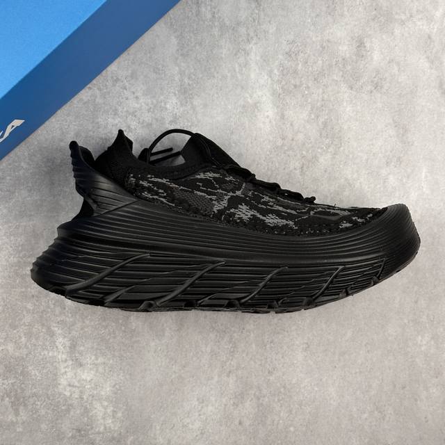 Local core private Hoka One One Restore Chukka Ts classic versatile comfortable