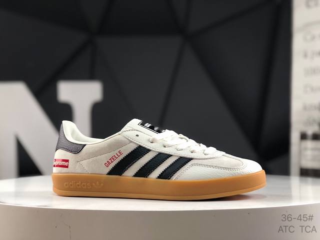 Adidas Samba Og classic shoe Adidas's classic Samba Og from nearly 70 years. The