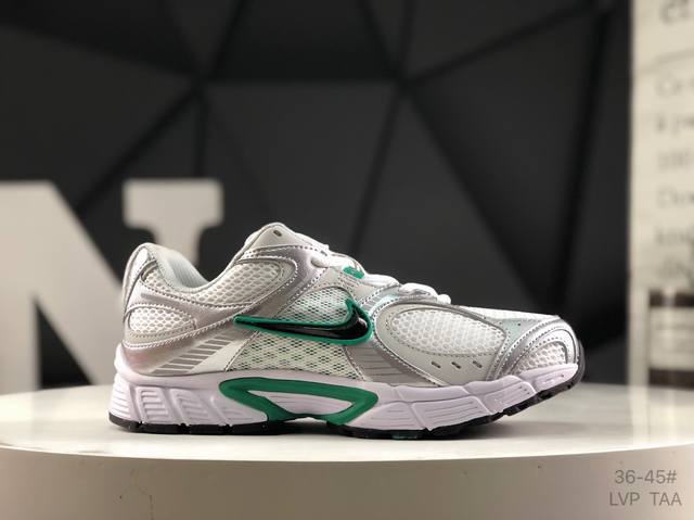 Nike V5 Rnr Comfortable and versatile Non-slip and wear-resistant low-top runnin