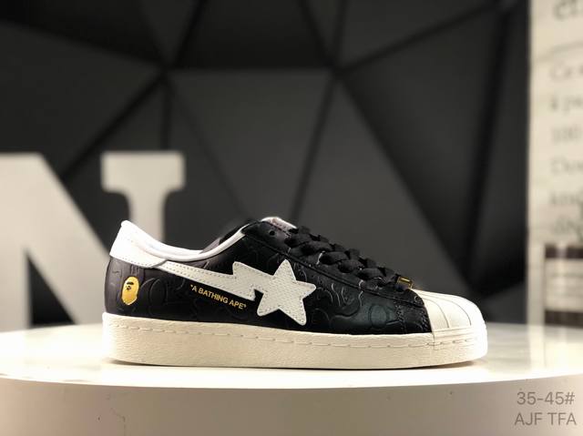 Adidas Bape x Adidas Superstar shell toe casual sneakers Item number; Jr 2 Size: