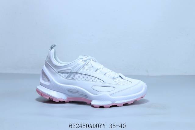 Ecco lace-up running shoes Comfortable and breathable fabric suitable for all fo