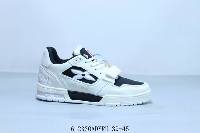 Lv Louis Vuitton Trainer Sneaker Low casual sports culture all-match sneakers 61