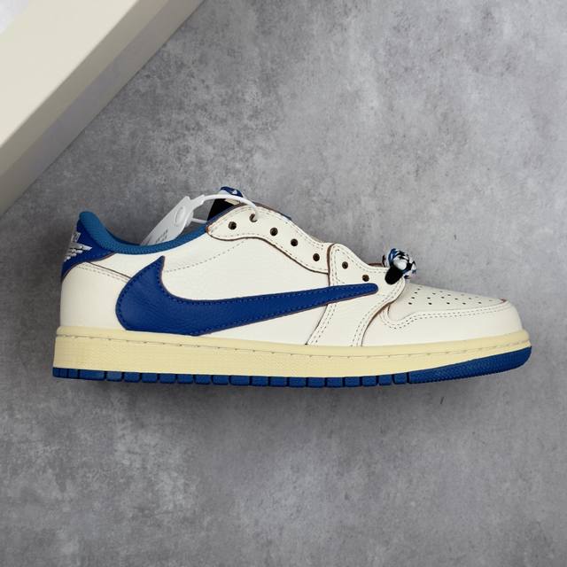 Local Core Private Travis Scott X Air Jordan 1 Low Pale Vanilla Low-top White Bl