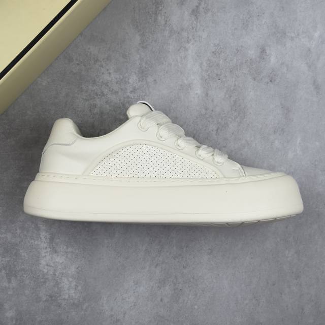 Local core private Fendi Fendi trendy low-top casual sneakers series #Guangdong