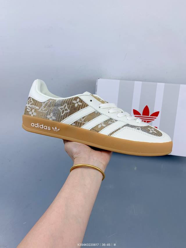 Creative custom joint, famous outdoor brand The North Face X Gazelle Indoor Trai