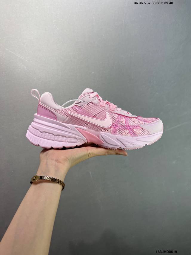 Corporate-level Nike V2K Run running shoes, retro style, mesh breathable sports