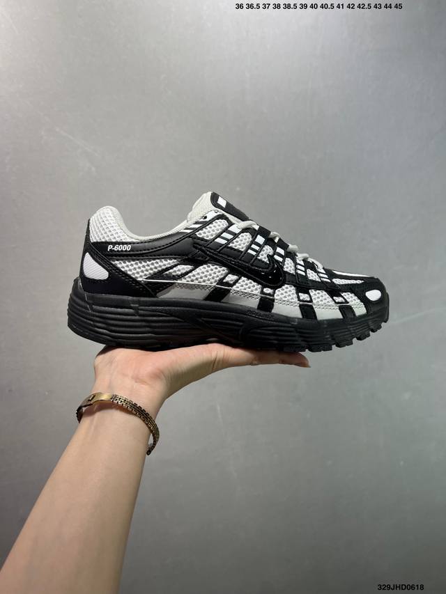 The corporate Nike P-6000 running shoes use red hooks on the inside and outside,
