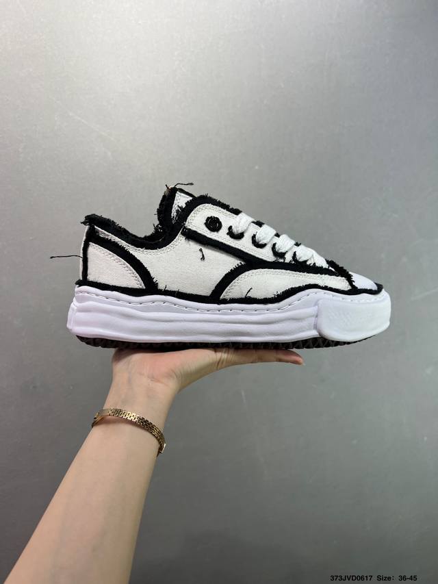 Company-level Shawn Yue's favorite item Retro dissolving style Japanese concept