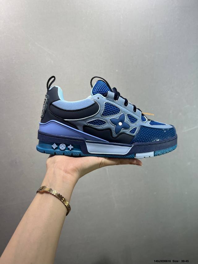 Louis Vuitton Lv Louis Vuitton sneakers New Lv Trainer latest color sports shoes