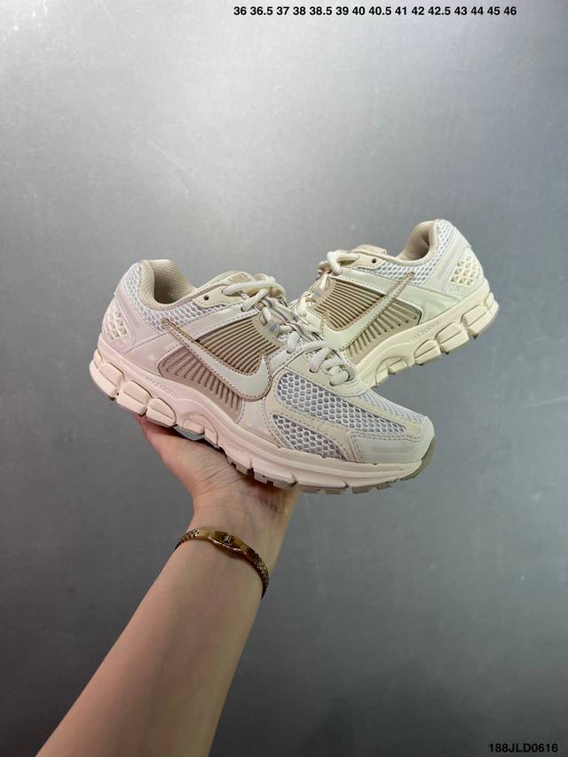 Corporate Nk Zoom Vomero 5 Sp Vomero 5th generation series classic retro casual