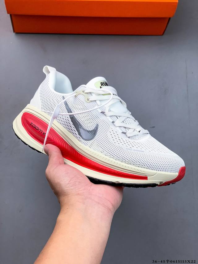 Picture collection Nike Air Zoom Vomero 18 Cushioned and breathable casual runni