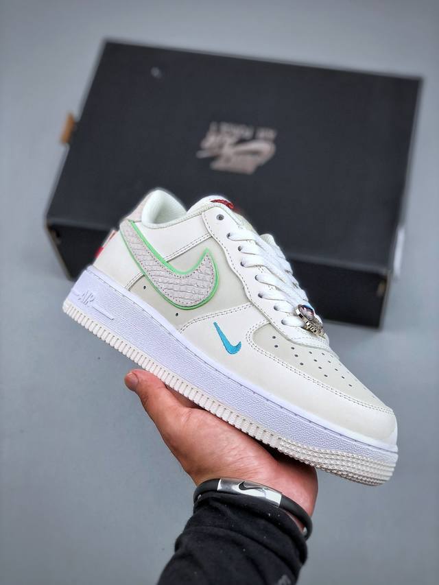 Today's welfare model Nk Air Force 1 joint model Air Force One upper is neat and
