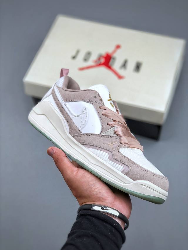 Nike Air Jordan Cmft Era Nike comfortable, simple, versatile, wear-resistant low