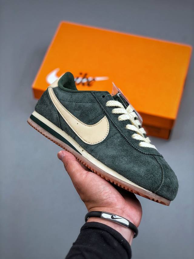 Nike Classic Cortez Nike Classic Lightweight and Comfortable Men's Forrest Gump