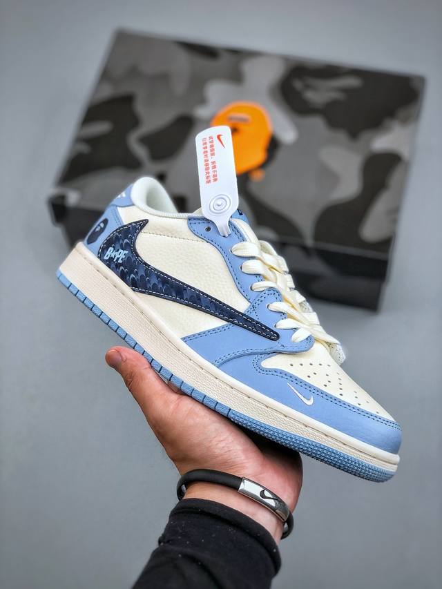 Travis Scott x Nike Air Jordan 1 Low Bape joint model White and blue hook Ape he