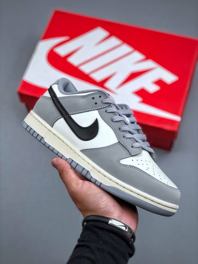 Nike Sb Dunk Low White Black Gray Exclusive version Distillation processing brin