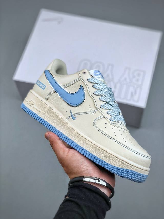 Nike Air Force 1 Low 07 co-branded model Original last and original cardboard to