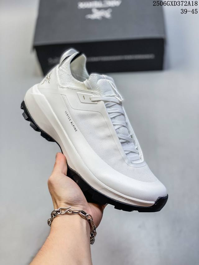 K Arcteryx Vertex Alpine comfortable, non-slip and wear-resistant low-top hiking