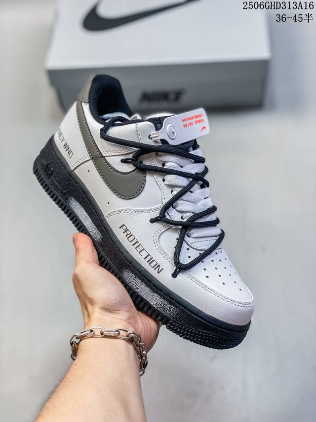 Corporate level with half size Nike Air Force 1 '07 Low Air Force One low-top sp