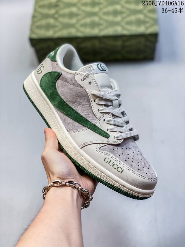 Limited edition overseas hit! Corporate-level Travis Scott X Fragment Design X J