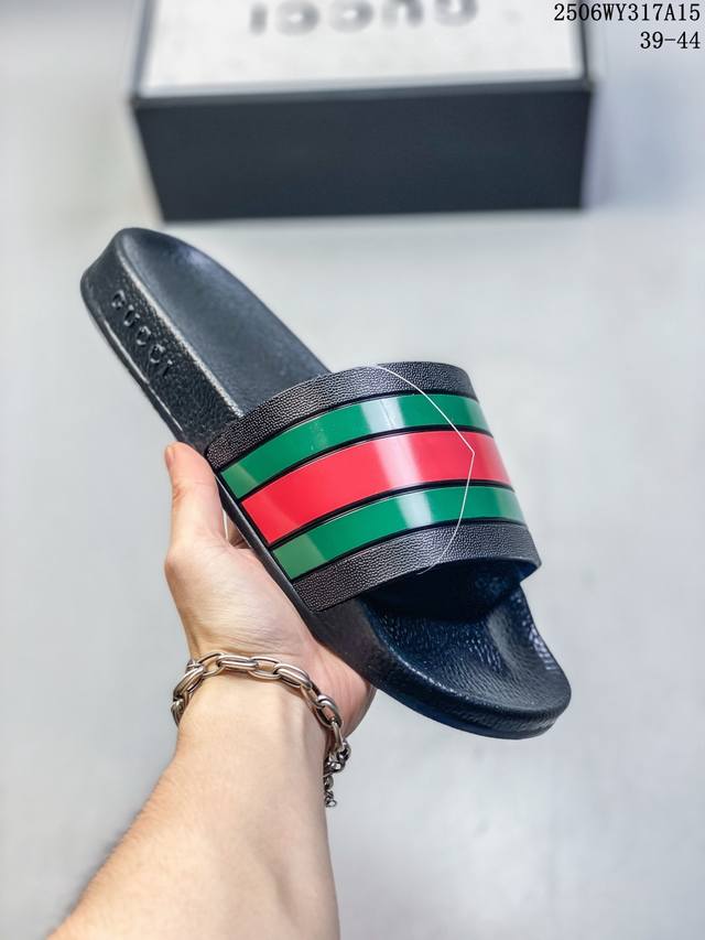 Gucci striped ribbon fashion sandals for men black Size: see picture Code: 06Wy3
