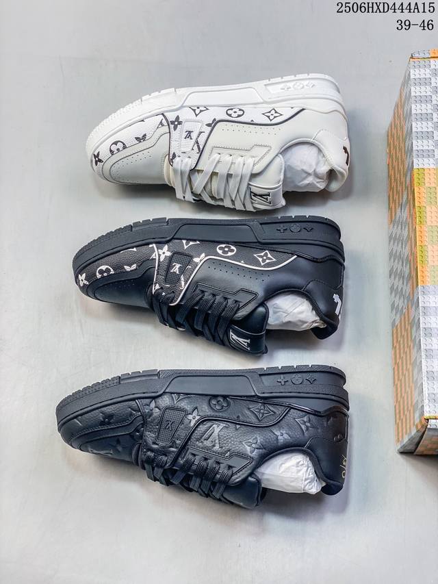 Corporate-level Louis Vuitton Trainer Sneaker Low Louis Vuitton casual sports cu