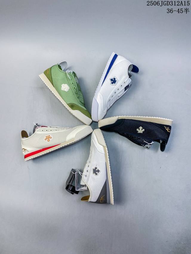 Corporate-level Descente Chron series unisex Chron retro sports casual shoes can