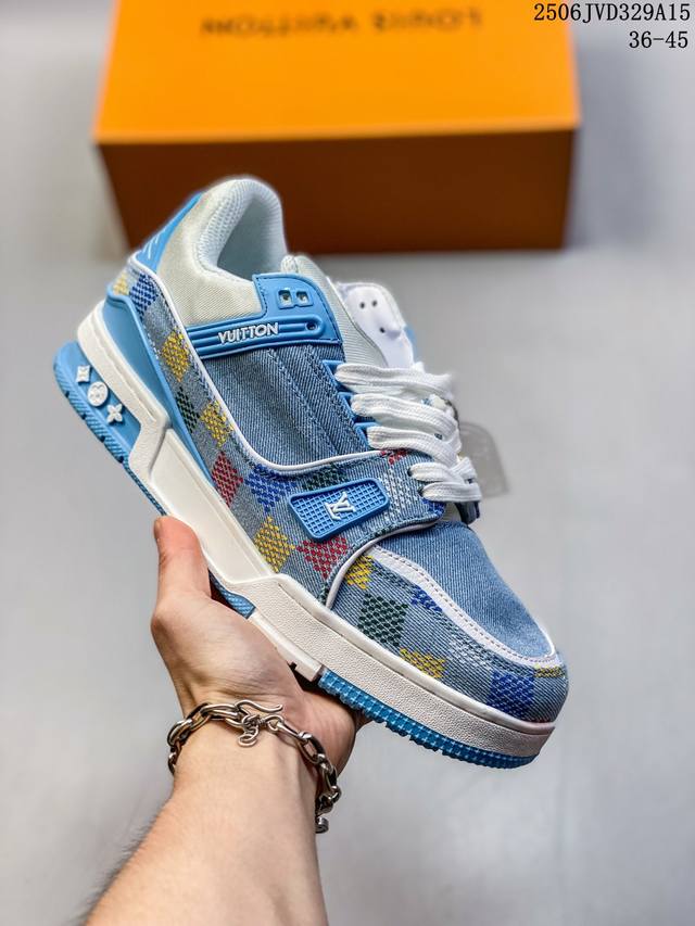 Louis Vuitton Lv Louis Vuitton sneakers, fashionable sports shoes, trendy thick