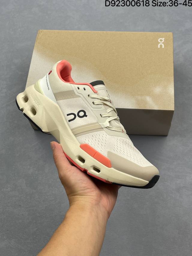 On Cloudpulse lightweight sports casual shoes The foot feels very comfortable, t
