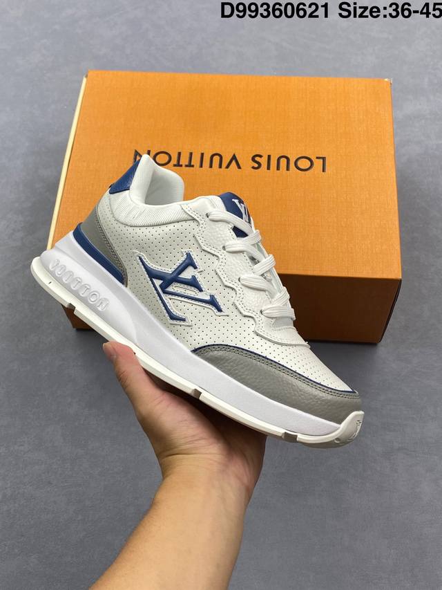 Louis Vuitton Lv Louis Vuitton sneakers New Lv Trainer latest color sports shoes