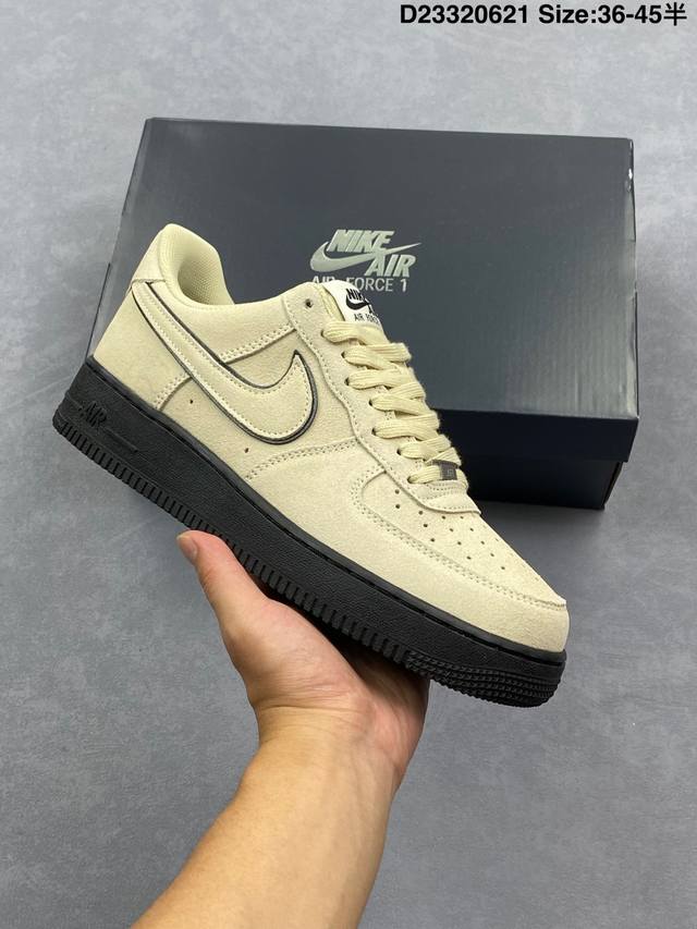 Nike Air Force 1 Low, a versatile casual sports shoe. The soft and elastic cushi