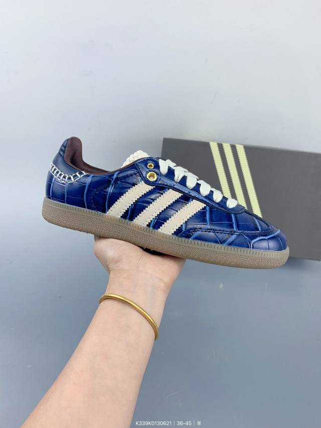 Addis Original Samba Retro Samba Sneakers This Samba showcases quality craftsman