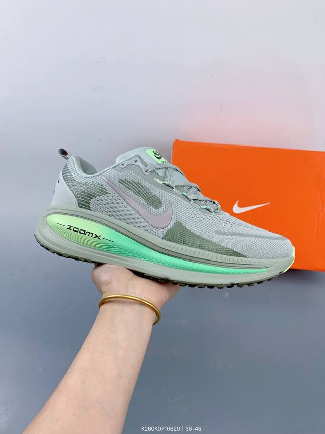 Company goods Nike Air Zoom Vomero 18 Moon Landing 18 2025 new shock-absorbing c