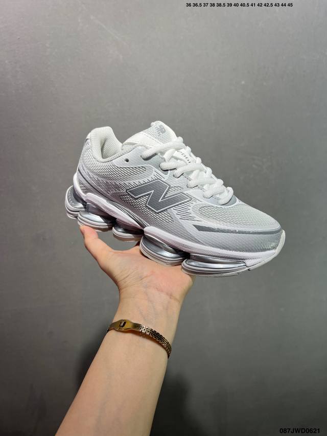 Corporate New Balance Nb U 0Ea sports running shoes. This classic shoe is re-eng