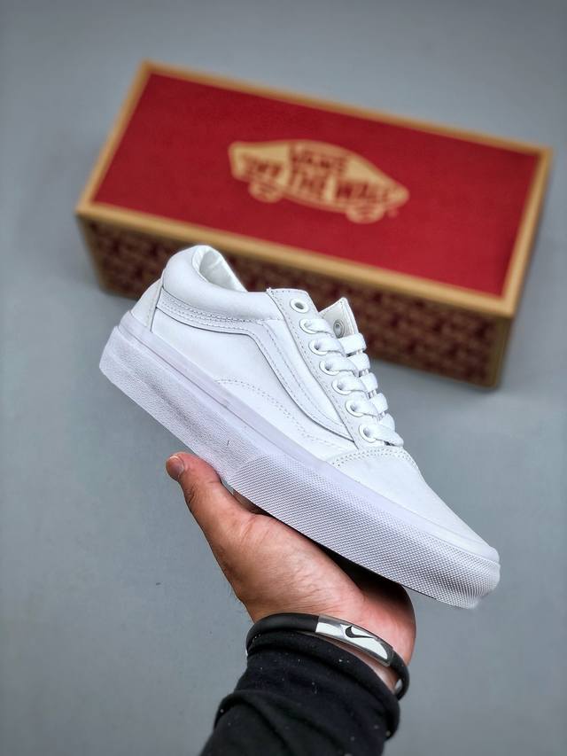 Vans Old Skool White Pure white low-top casual vulcanized sneakers The Old Skool