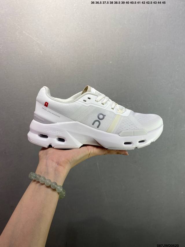 Corporate-level On Cloud low-top, lightweight, comfortable and versatile casual