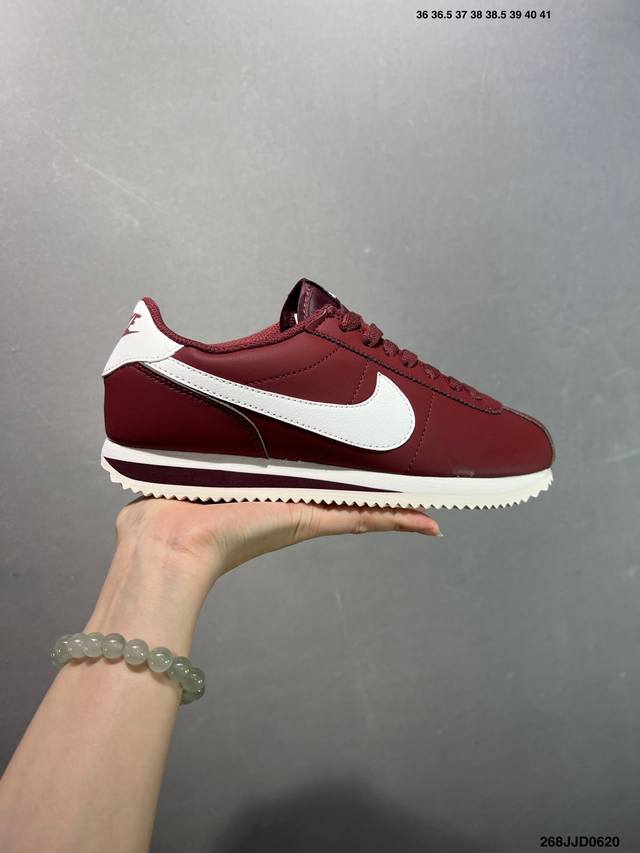 Nike Classic Cortez Nike classic lightweight and comfortable Forrest Gump shoes