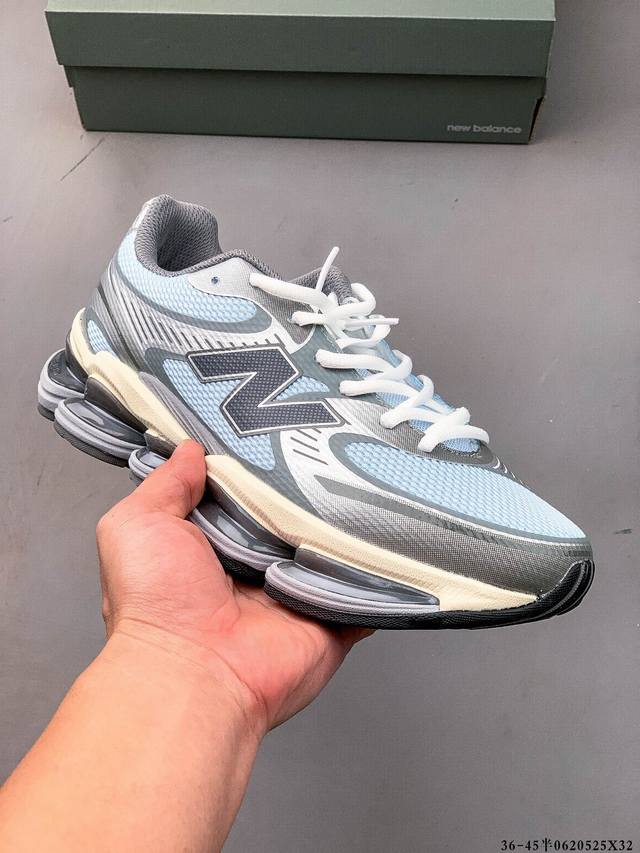 New Balance Nb U 0Ea sports running shoes. This classic shoe is re-editioned, ad
