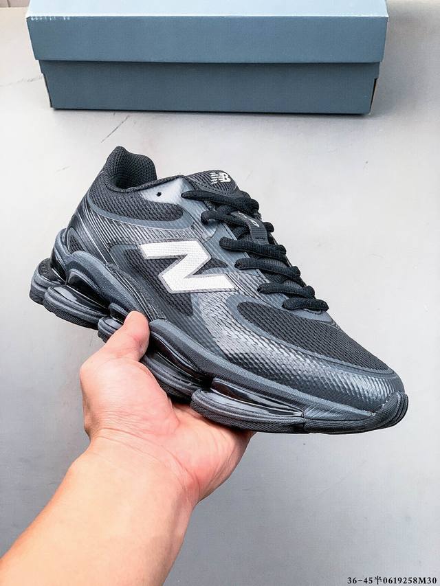 New Balance Nb U 0Ea sports running shoes. This classic shoe is re-editioned, ad