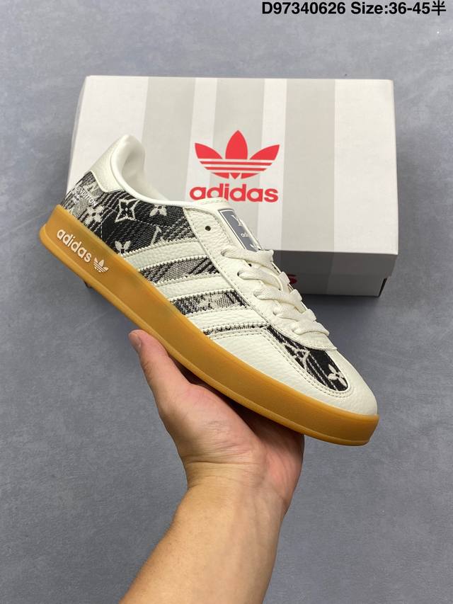 Adidas Originals Samba Og Samba Series Gentleman German Training Football Style