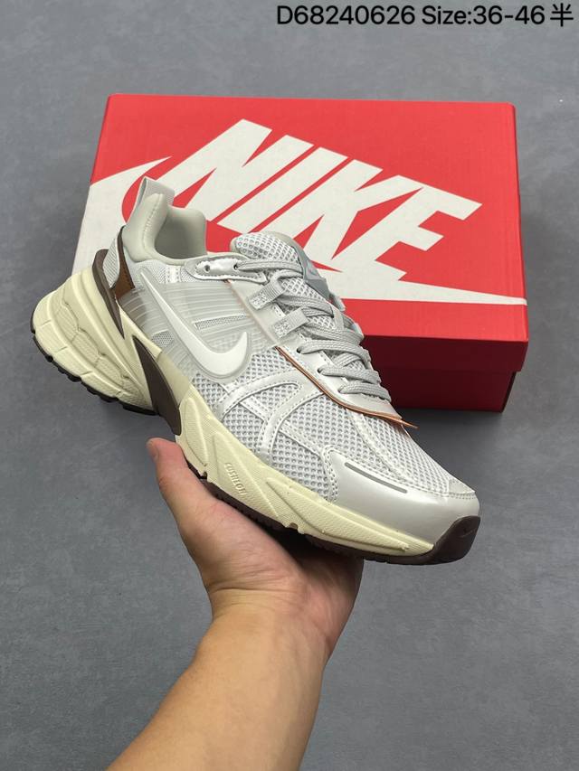 Nike V2K Run running shoes, retro style, mesh breathable sports shoes, gray and
