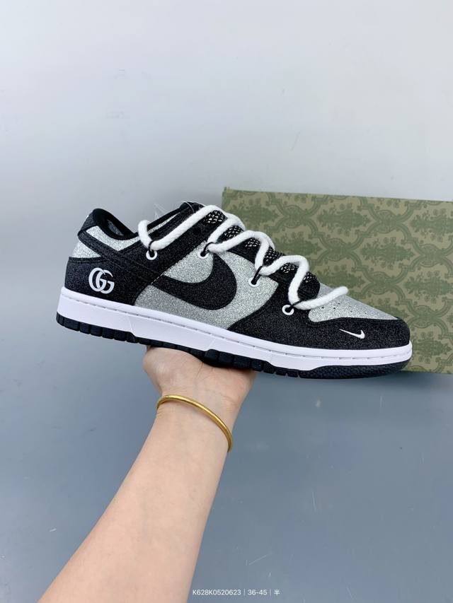Corporate Nike Sb Dunk Low "Gucci co-branded black hook with stars" anniversary