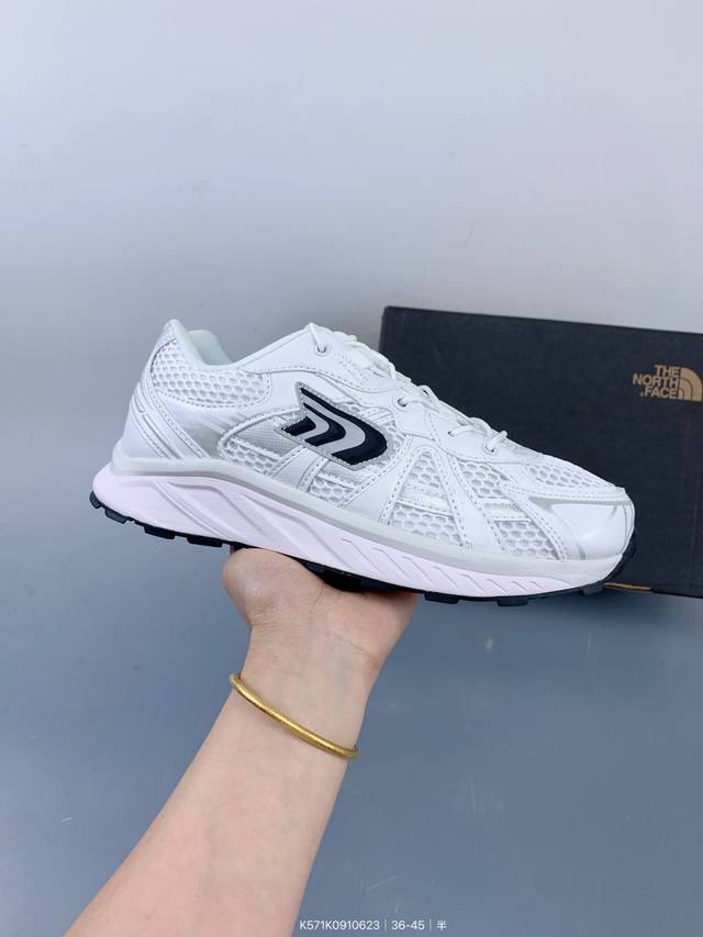 The North Face Solid Tech soft, comfortable, non-slip, wear-resistant low-top ca