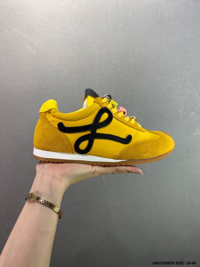 Corporate-level Loewe Ballet Runner Sneakers Ballet series Forrest Gump retro st