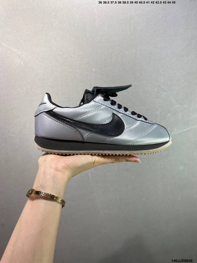 Nike Classic Cortez Nike Classic Lightweight and Comfortable Forrest Gump Shoes