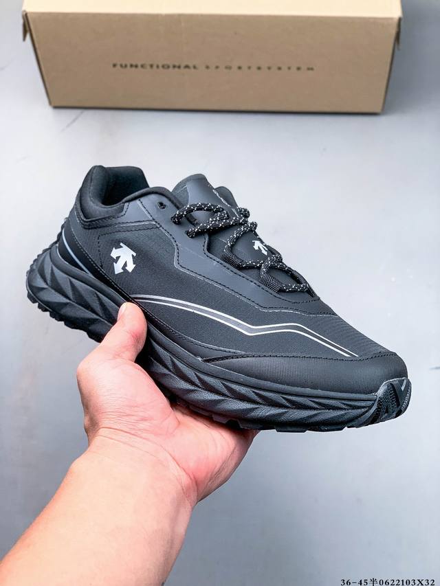 Descente Urban Outdoor series unisex Traxis summer sports casual shoes 062 3X32