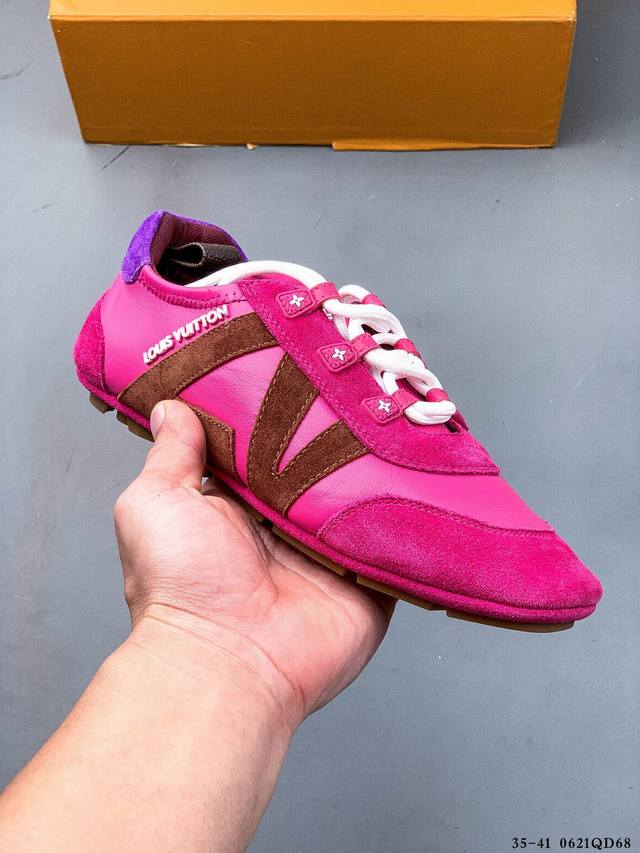 Pure original! Louis Vuitton Sneakerina German training shoes sheepskin round to