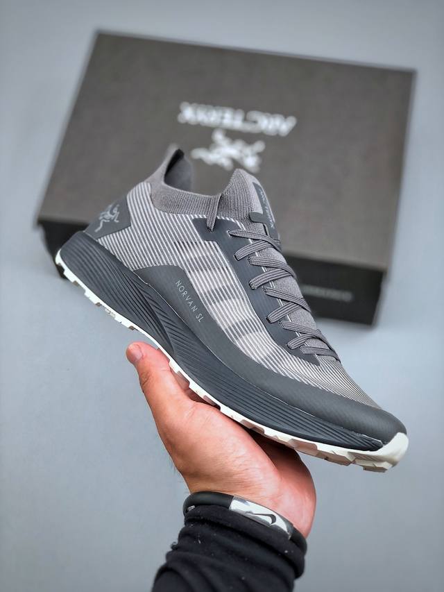 Arc'teryx Bora Kragg Shoes breathable men's cross-country running shoes are offi