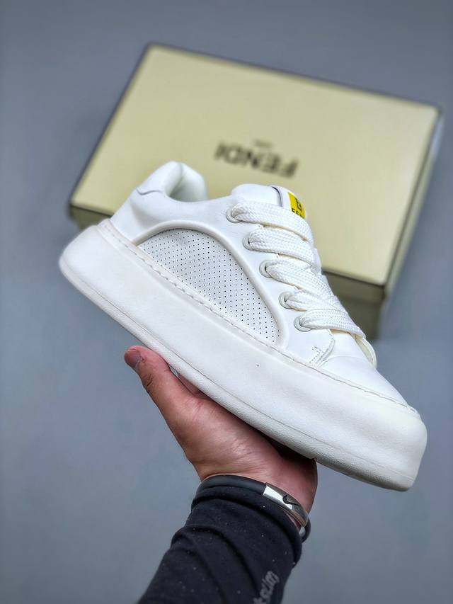 Fendi sneakers, casual shoes, exclusive official website, one-to-one mold openin